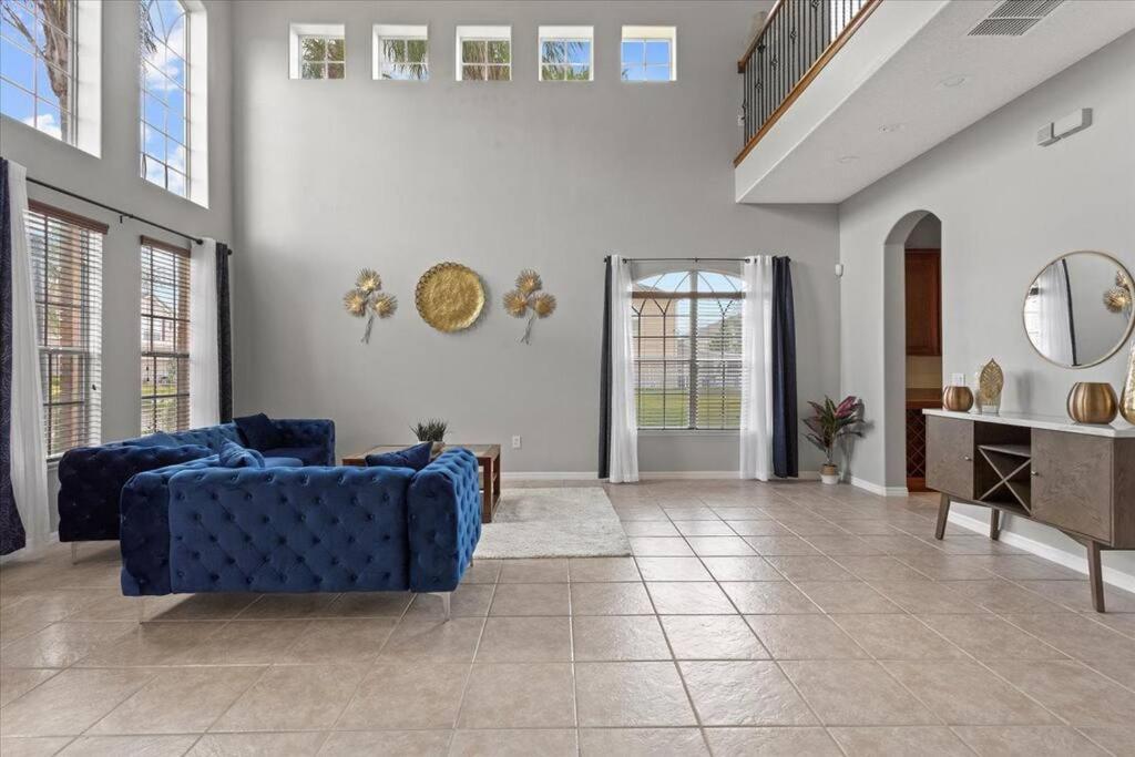 Long Stays! Lakefront - Gated Pool Home Orlando Exteriör bild